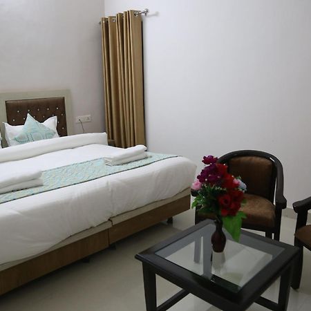 Hotel Yog Tapovan- Rafting Available Rishikesh Luaran gambar