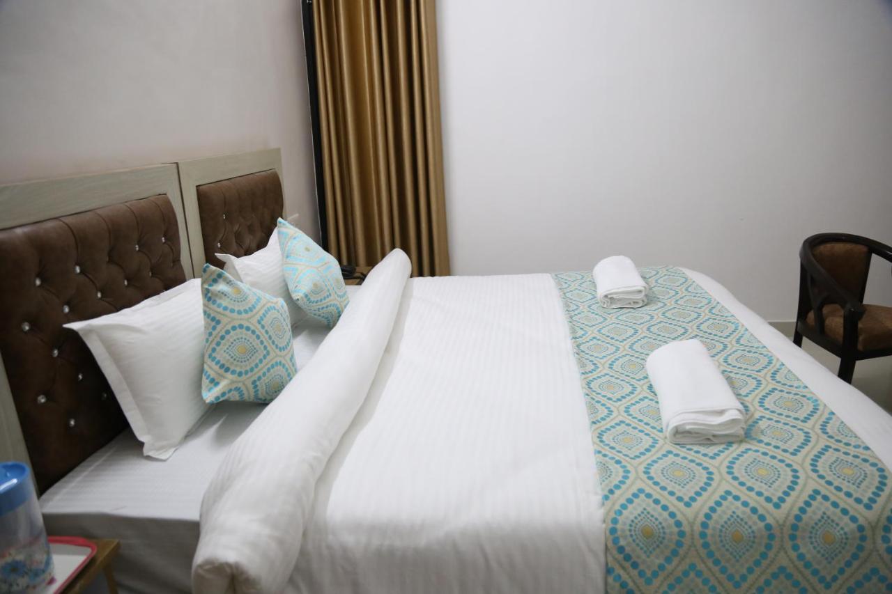 Hotel Yog Tapovan- Rafting Available Rishikesh Luaran gambar