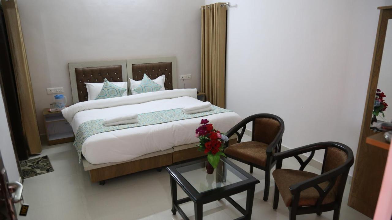 Hotel Yog Tapovan- Rafting Available Rishikesh Luaran gambar
