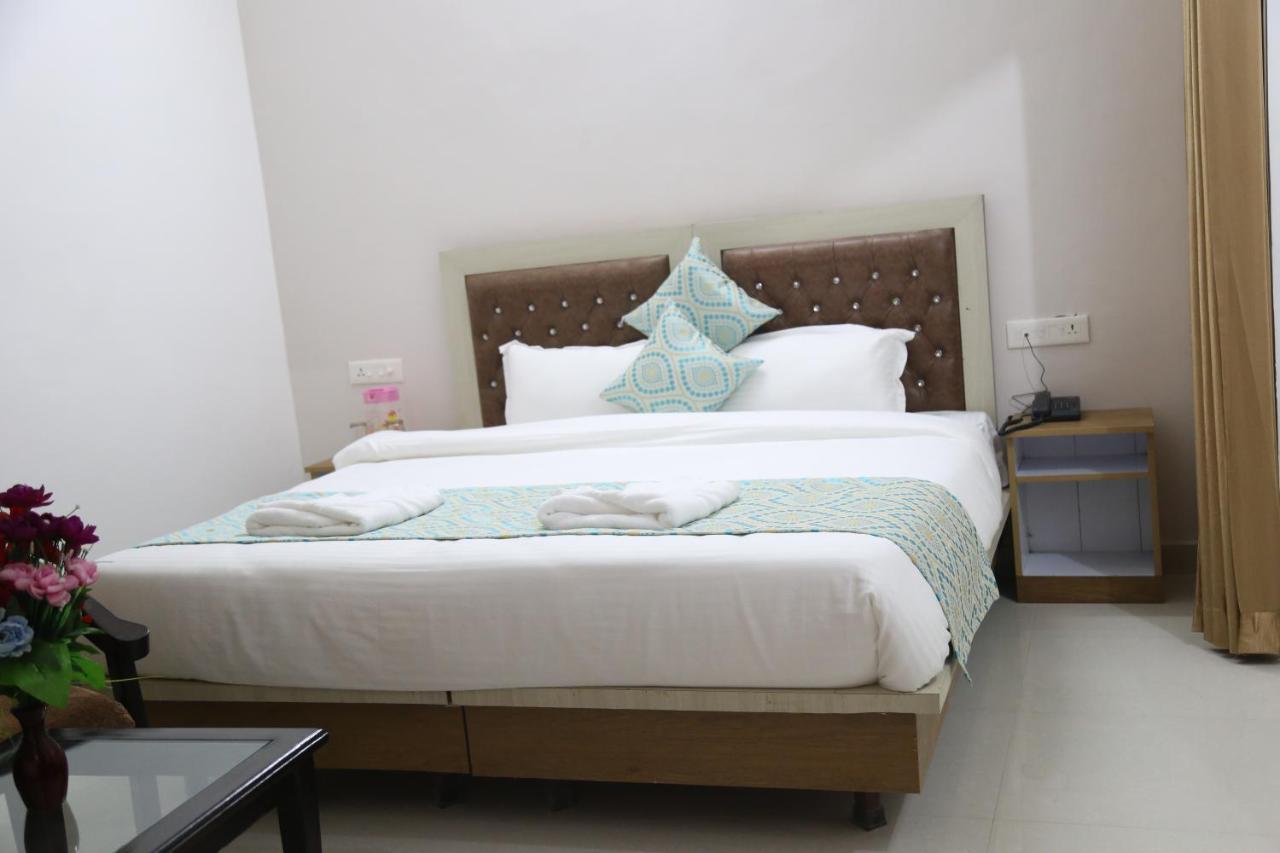Hotel Yog Tapovan- Rafting Available Rishikesh Luaran gambar