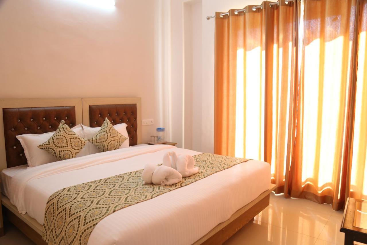 Hotel Yog Tapovan- Rafting Available Rishikesh Luaran gambar