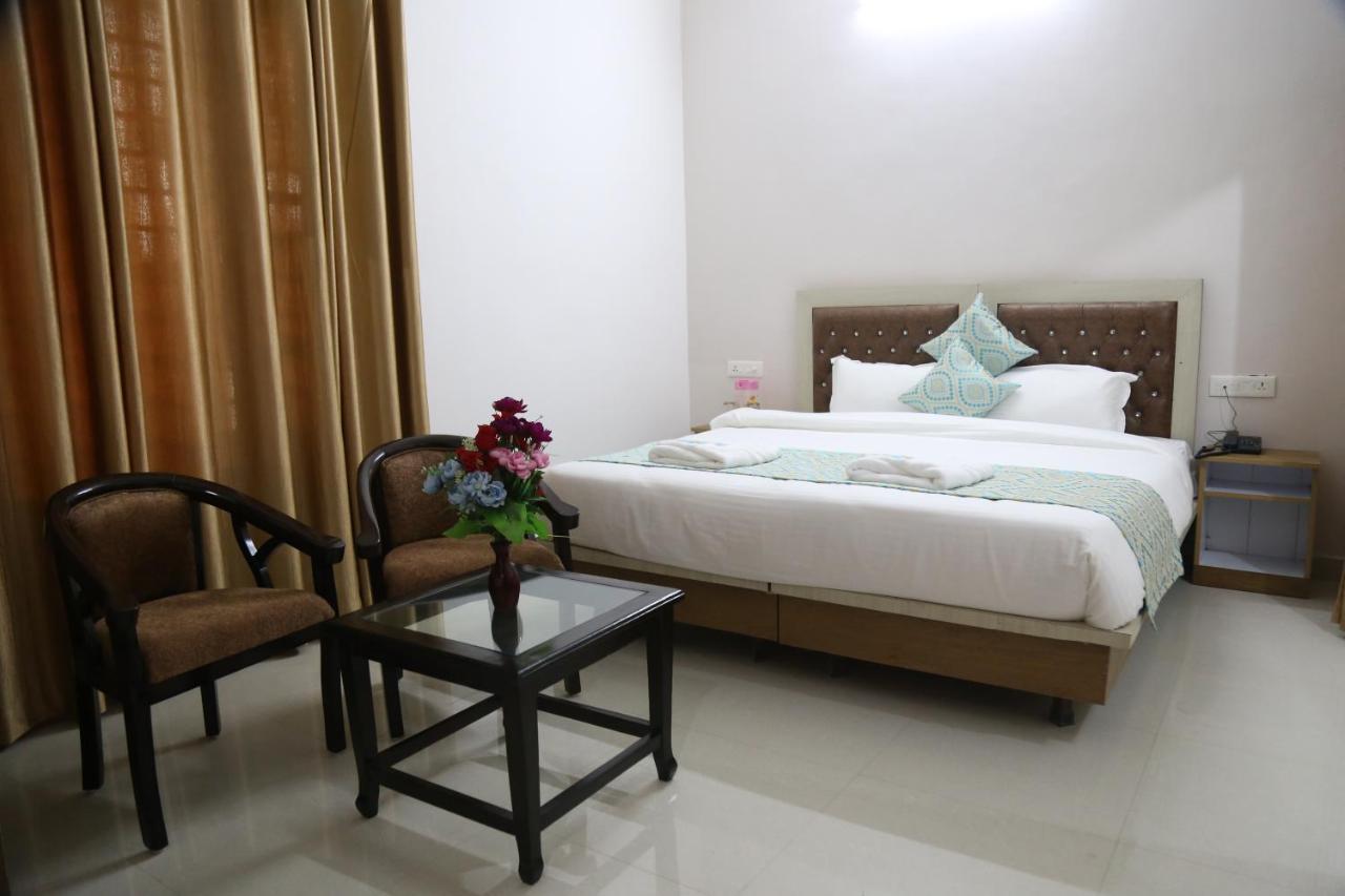 Hotel Yog Tapovan- Rafting Available Rishikesh Luaran gambar